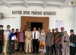 Foto Bersama Waka II DPRD