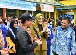 DPRD Kota Bersama Walkot Dedy Wahyudi Hadiri HUT Ke 44 SMPN 2 Kota Bengkulu