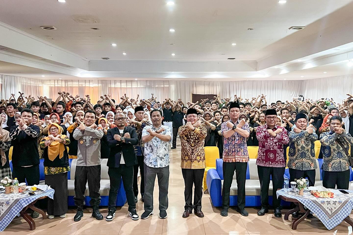 Anak Muda Jadi Penangkal Bahaya Hoax