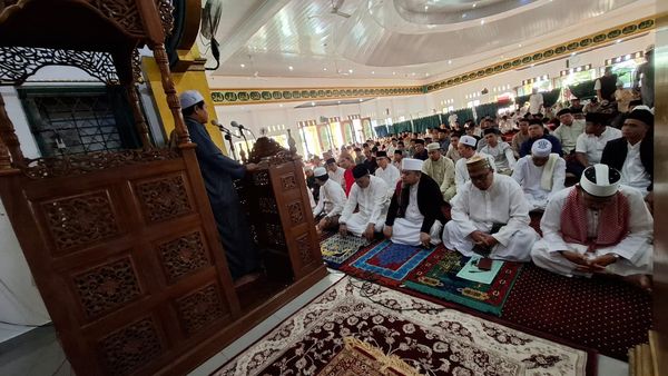 Bupati Seluma Sholat Idul Adha di Masjid Agung Baitul Falihin
