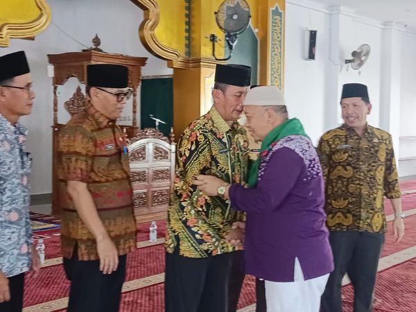 Sekda Seluma Sambut Kedatangan Jamaah Haji
