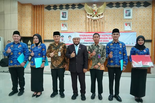 Gubernur Tekankan Semangat Bantu Rakyat