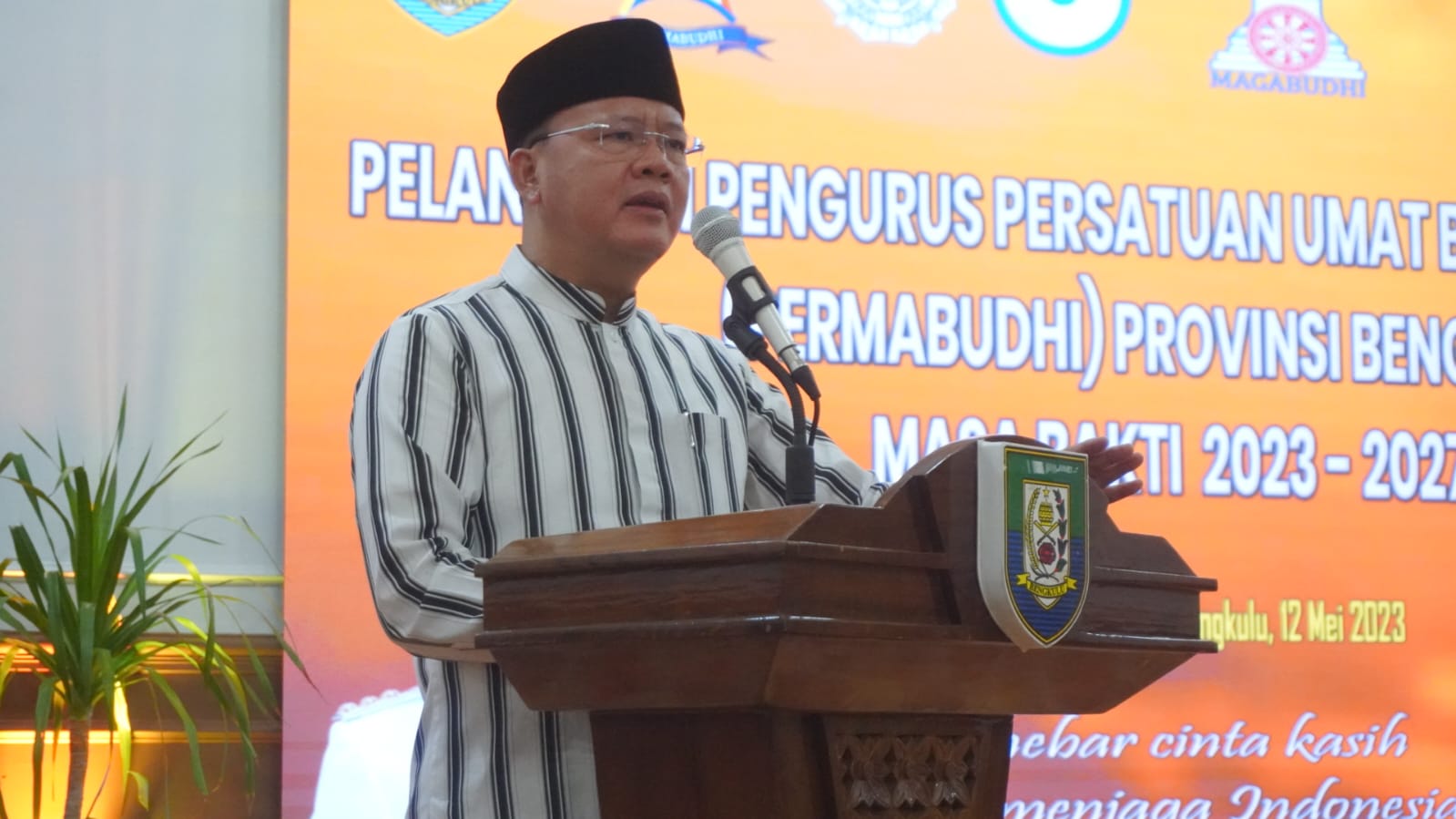 Gubernur Rohidin Hadiri Pengukuhan Pengurus PERMABUDHI