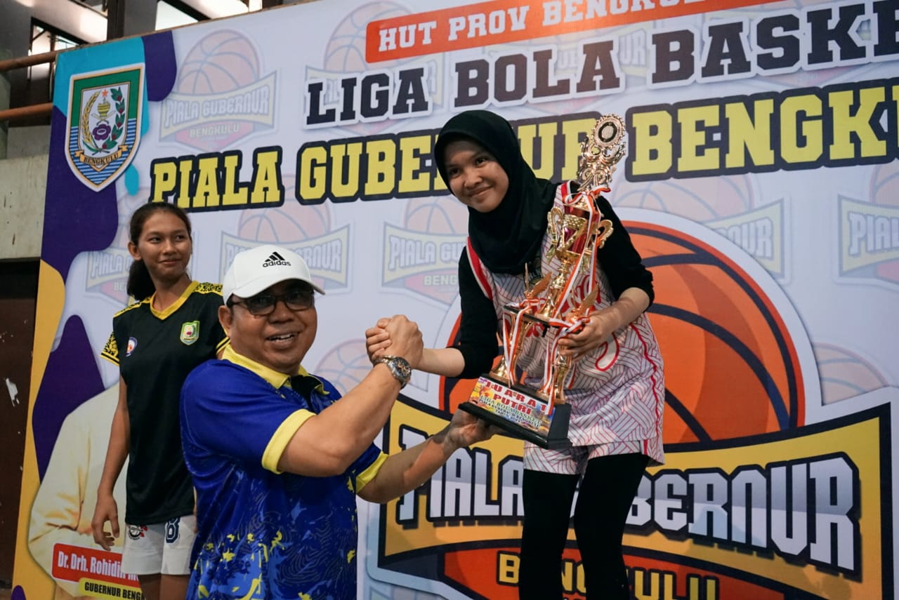 Asisten I Hadiri Penutupan Liga Bola Basket Piala Gubernur Bengkulu