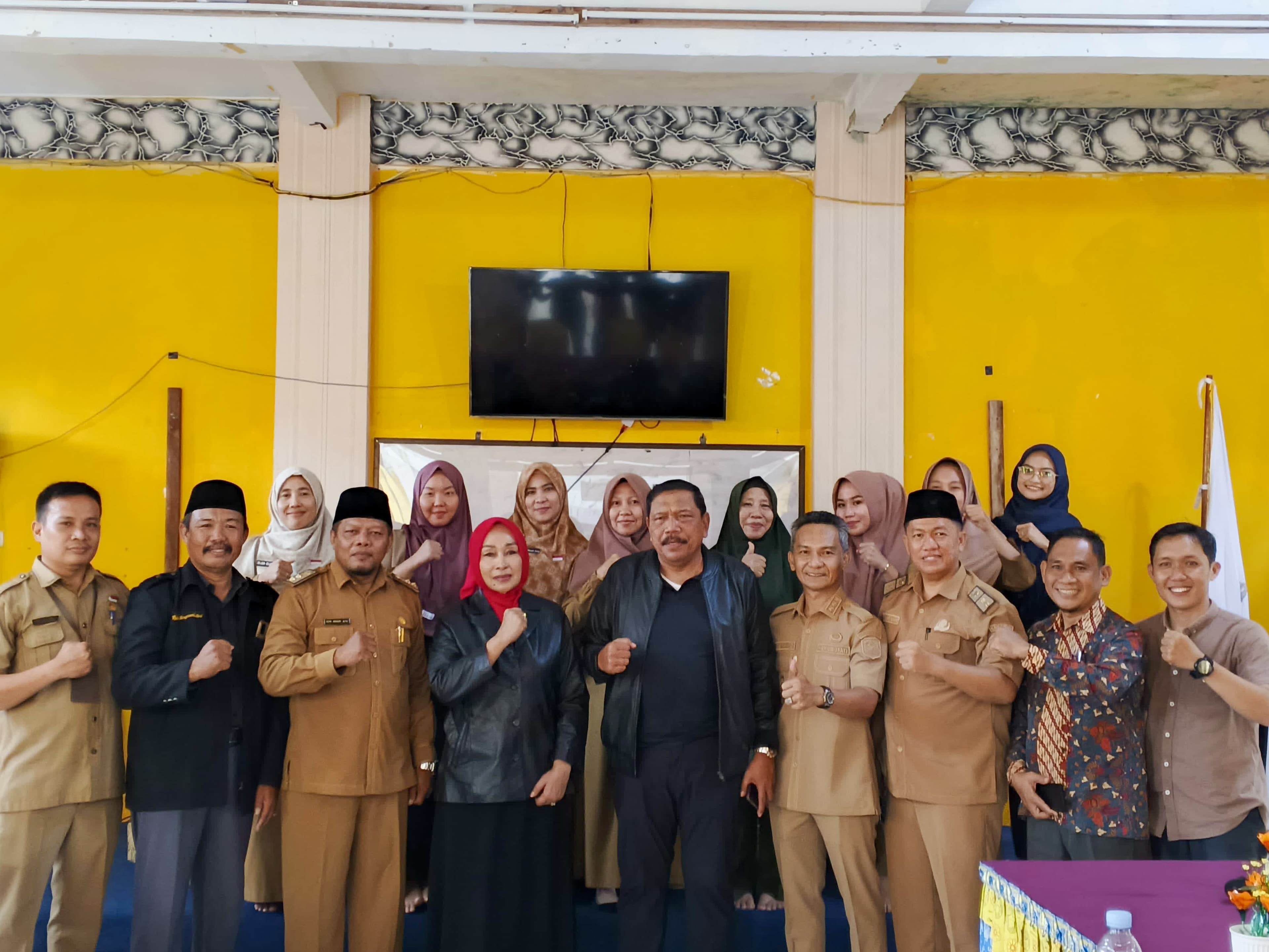 Wagub Mian Kunker ke SMAN 10 Pentagon