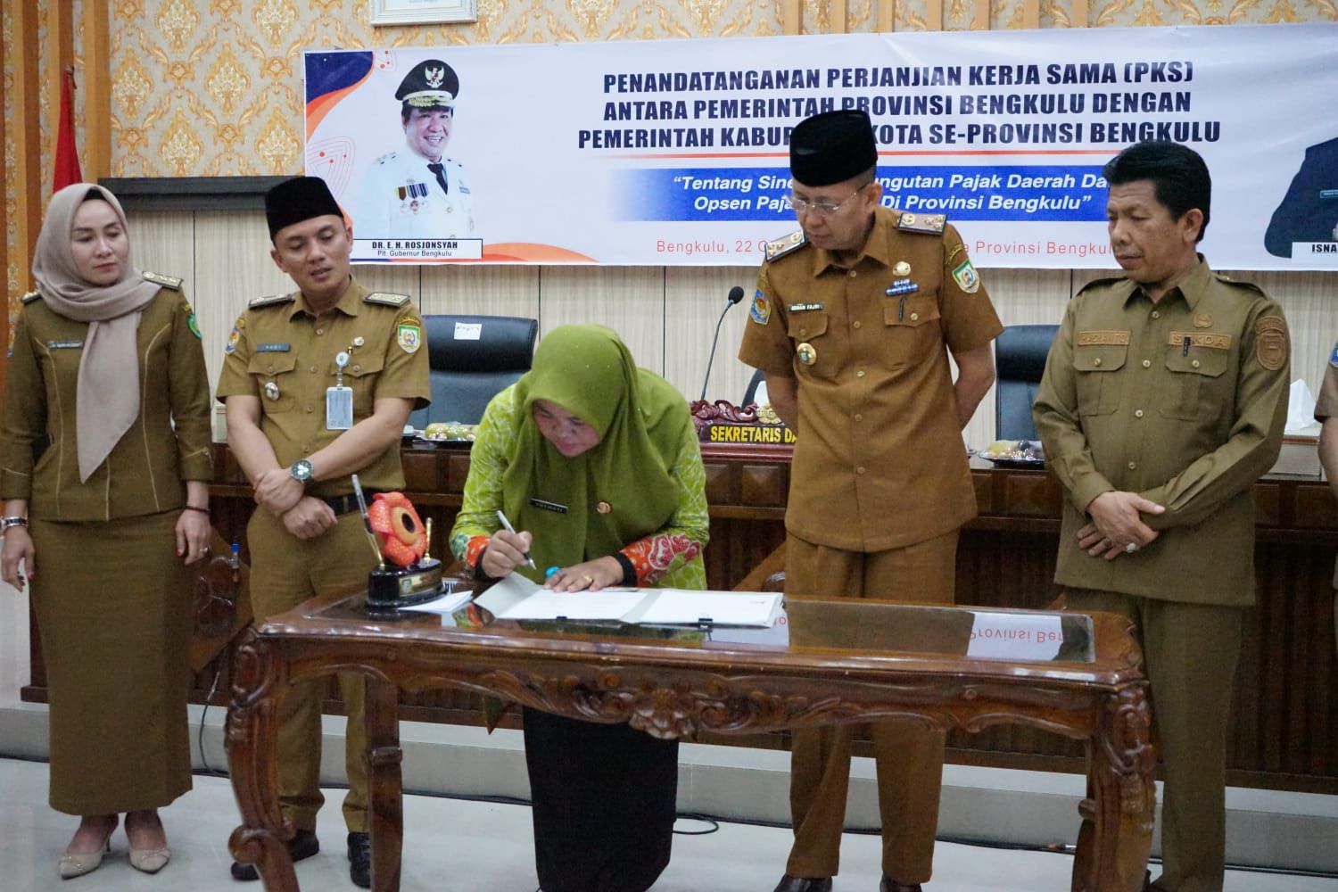 Pemprov dan Pemkab Sinergi Optimalkan Pajak Daerah