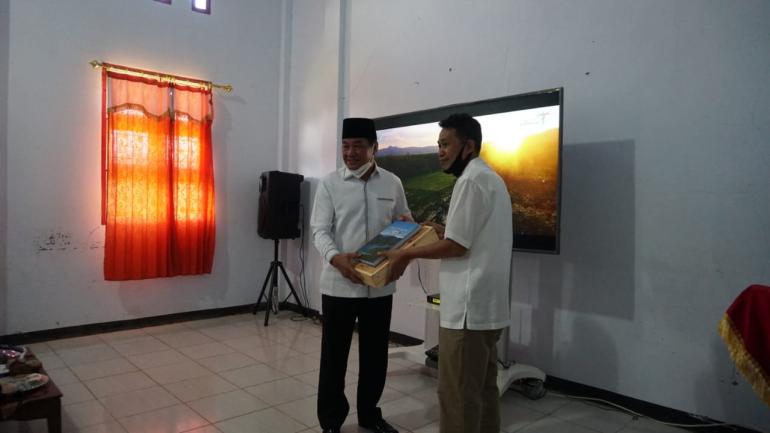 Bupati Rosjonsyah