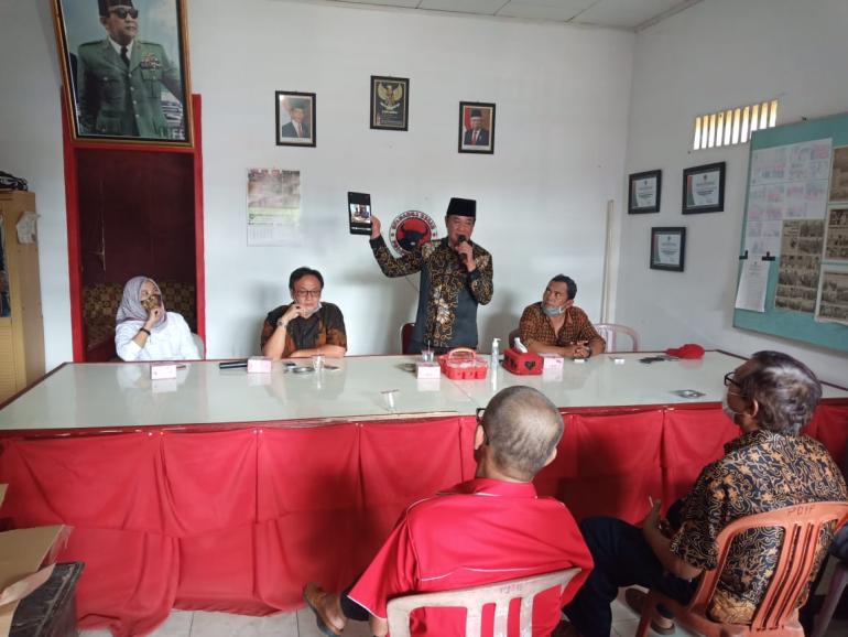 Rosjonsyah Bersama Pengurus PDIP BS