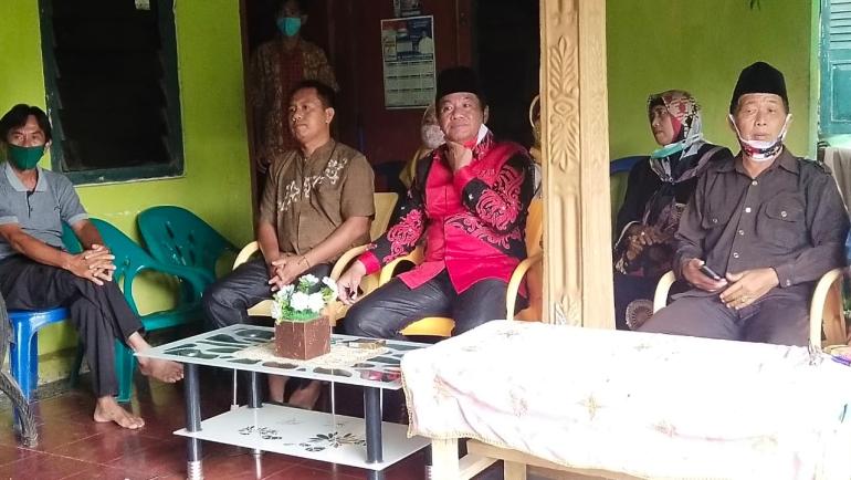 Rosjonsyah Bersama Masyarakat Seluma