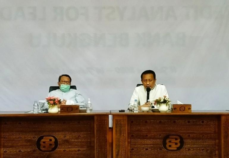 Direktur Bank Bengkulu 