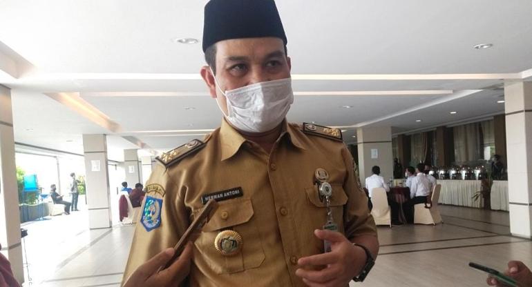 Kepala Dinas Kesehatan Provinsi Bengkulu Herwan Antoni