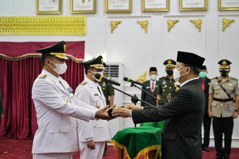 Gubernur Resmi Lantik Bupati Kaur