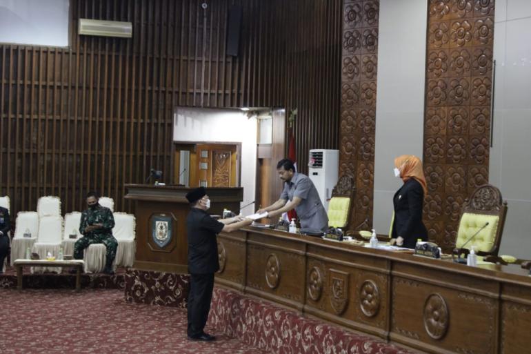 Gubernur Rohidin Sampaikan Nota Penjelasan Raperda Pertanggungjawaban Pelaksanaan APBD TA 2020