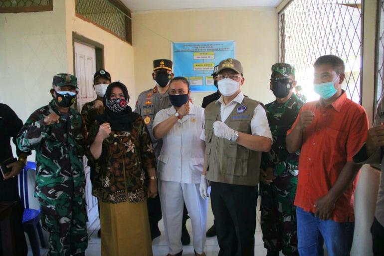Edukasi Masyarakat Libatkan Tokoh Adat Gubernur Rohidin Apresiasi Satgas COVID-19 Mukomuko