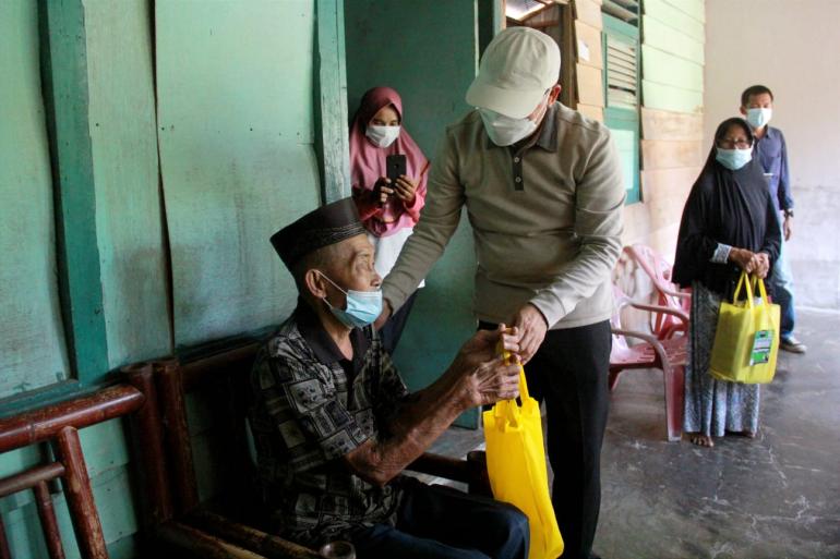Gubernur Rohidin Bersama Kagama Bengkulu Kembali Bagikan Canthelan