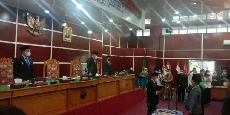 Bustari Nurdin Resmi jadi Anggota DPRD Kota Bengkulu