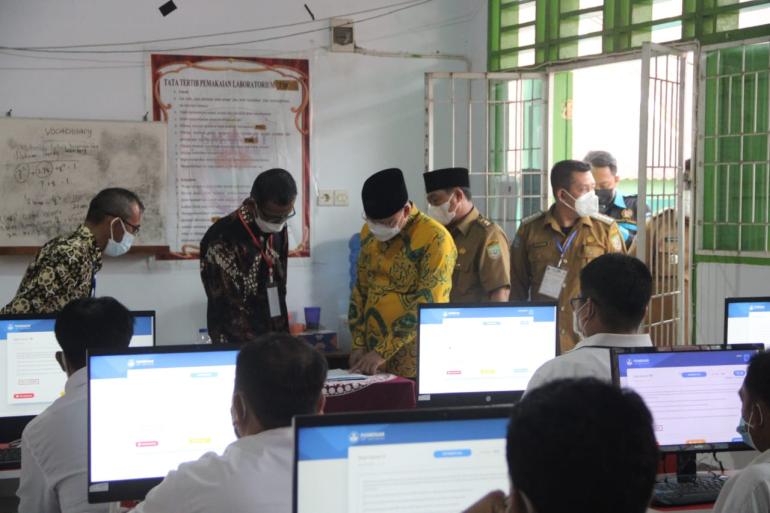 Pantau Pelaksanaan Test Seleksi P3K Gubernur Tegaskan Ini Kepada Peserta