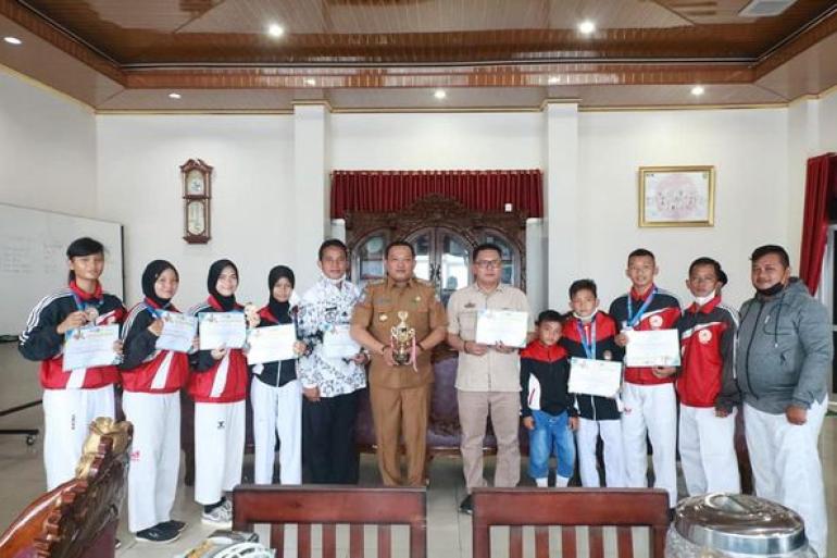 Atlet Taekwondo Seluma Raih 4 Emas Dan 1 Perak Di Kejuaraan Nasional