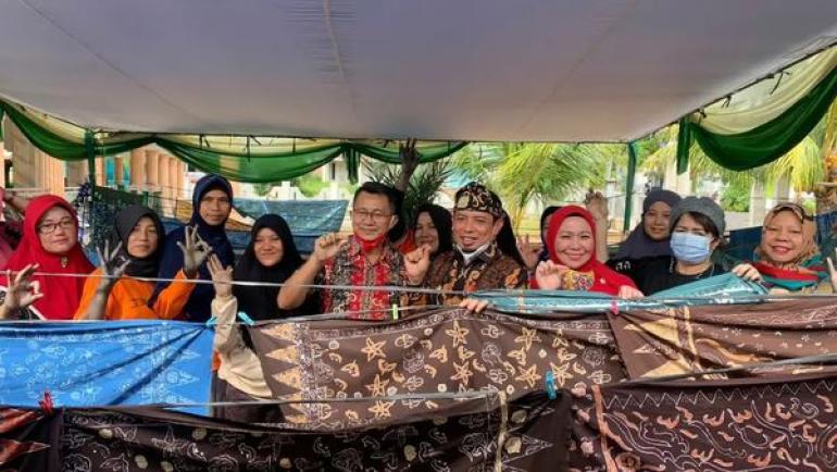 Penutupan Kegiatan Pelatihan Pewarnaan Batik Alami 