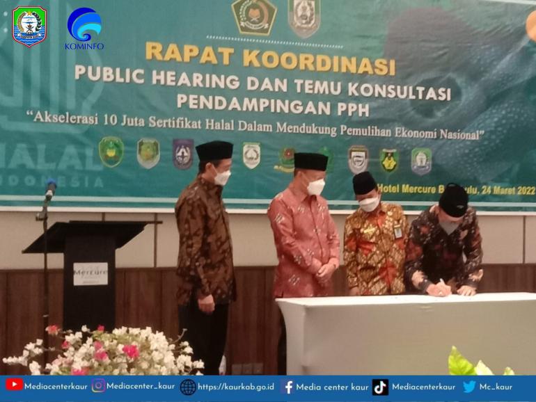 Bupati Kaur Ikut Menandatangani Nota Kesepakatan 10 Juta Akselerasi Sertifikat Halal