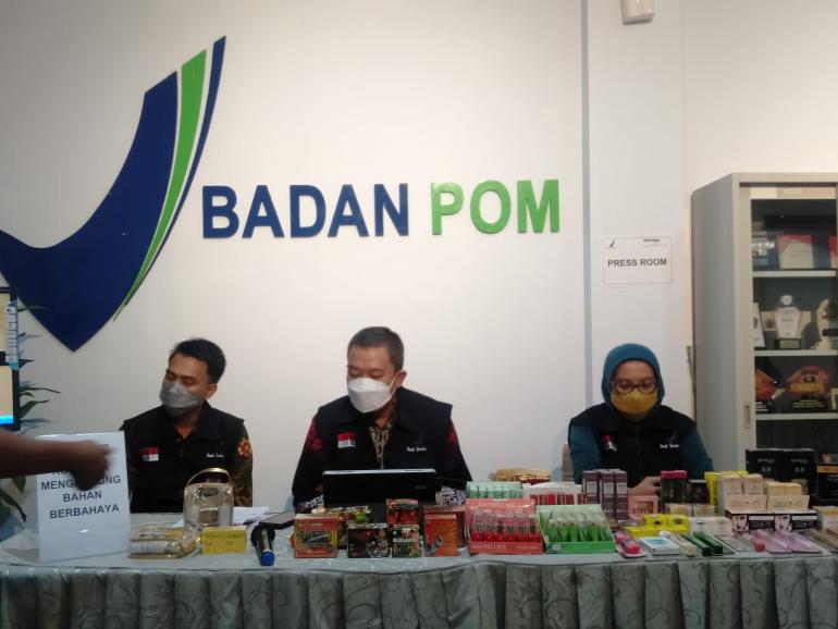 BPOM Amankan Kosmetik Tanpa Izin Edar
