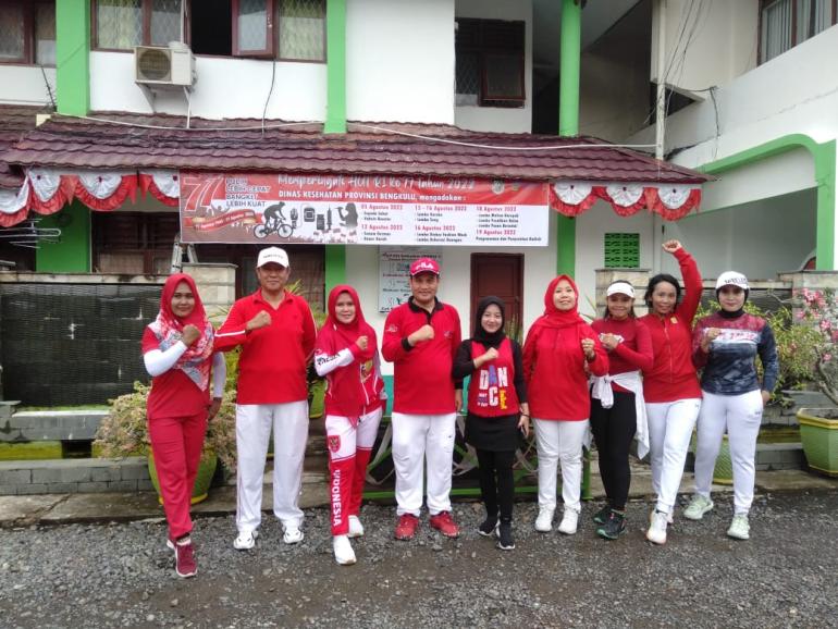 Kadis Kesehatan Foto Bersama