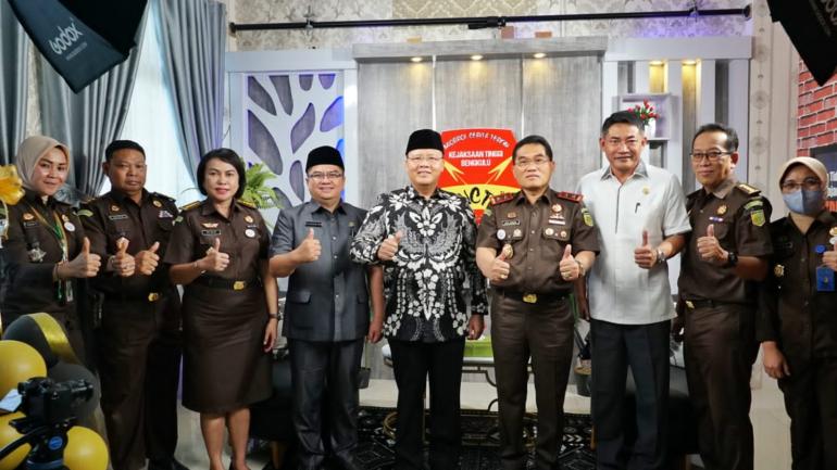 Gubernur Rohidin Apresiasi Studio Podcast 'NCT' Kejati Bengkulu