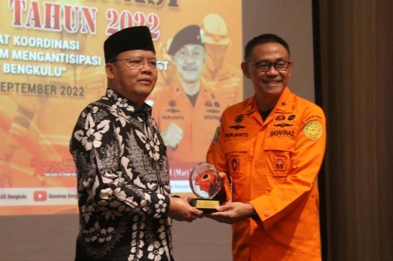 Atasi Bencana Banjir Bengkulu, Gubernur Rohidin Ajak Satukan Paradigma