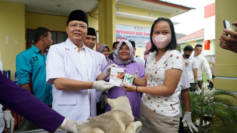 Gubernur Rohidin Targetkan Bengkulu Bebas Rabies 2030