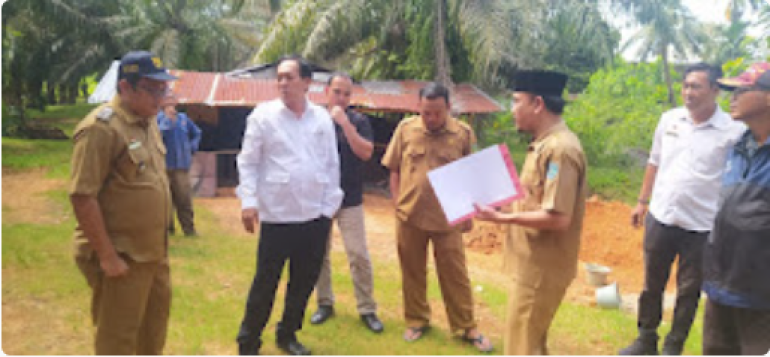 Komisi II DPRD Kota Sidak Jalan Lingkungan Yang Belum Tersentuh Pembangunan Di Beberapa Pelosok Kota Bengkulu