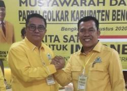 Tampak Ketua Bidang Infokom DPD I Golkar Bersama Ketua DPD I Terpilih Juhaili