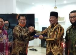 Rosjonsyah Bersama Sekda BS