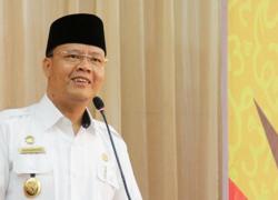 Gubernur (Non Aktif) Dr H Rohidin Mersyah