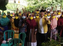 Foto bersama Rohidin Mersyah