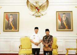 Gubernur Rohidin Terima Audiensi Kakanwil Kemenag