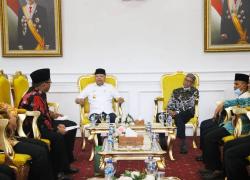 Silaturrahmi Dewan Dakwah Indonesia dan Gubernur Rohidin Kuatkan Sinergi