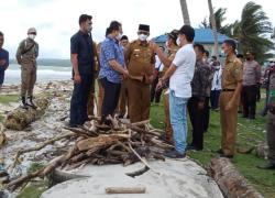 Kunjungan Kementrian  Kelautan Dan Perikanan Ri Ke Kampung Nelayan Desa Sekunyit