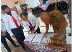 Penandatanganan MOU Pemkab BS bersama Kejari