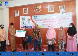 Launcing Penyerahan Kartu Indonesia Sehat (KIS) Jaminan Kesehatan Daerah Pemerintah Kabupaten Kaur Tahun 2022