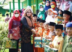Ramadhan Penuh Berkah, BKOW dan DWP Berbagi Kebahagiaan ke Panti Asuhan Hidayatullah
