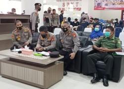 Kabid Pencegahan Dan Pengendalian Penyakit Menghadiri Acara Kegiatan Zoom Vaksinasi Massal 