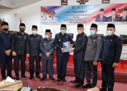 Sampaikan LKPJ Tahun 2021 Bupati PALI Lakukan Rapat Paripuna DPRD