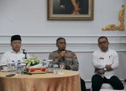 Forkopimda Sepakat Legalkan Aktivitas Pemungutan Limpasan Batu Bara di Sungai